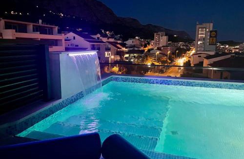 Ratac Apartment | Skypool Suite 77 with private pool