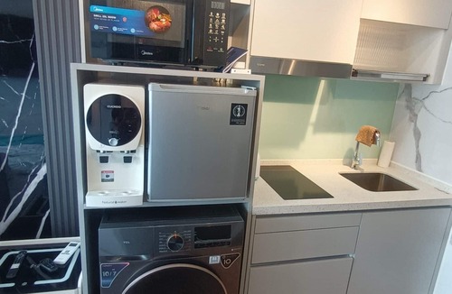 Brickfields Apartment | SkyPool Suite @ KL Sentral - Suite B