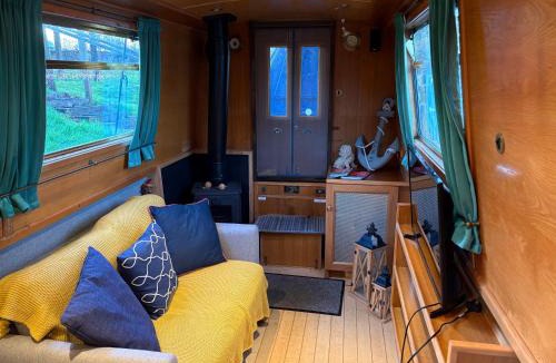 Broadwell Boat Rental | Skyrack