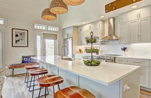 Cinnamon Shore Villa | Skytop Lounge TC 5105