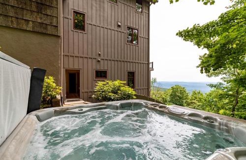 Blowing Rock House | Skytop Retreat