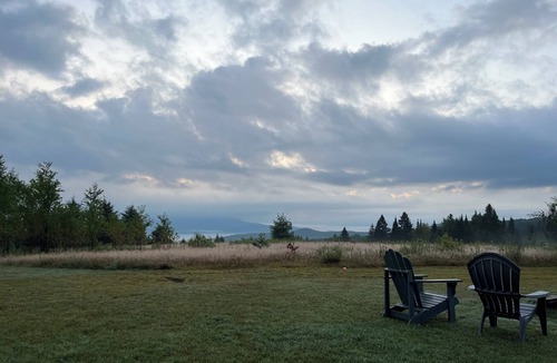 Orleans Cabin | Skyview mountain cabin: comfortable interior, amazing views