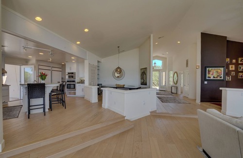 Bradley House | Skyview Ranch at Lake Nacimiento, Across from the Marina!
