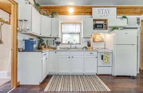 Paluxy House | Skyview Ranch King Cabin