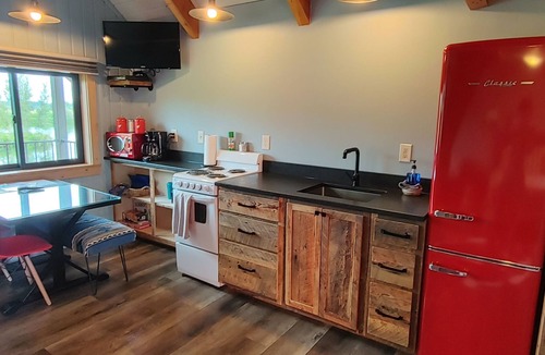 Grantsdale Cabin | SkyWater Cabins