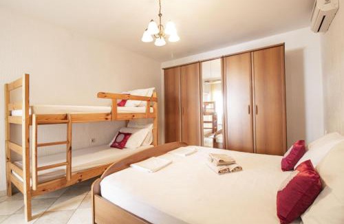 Metajna Apartment | Sladana direct at the beach