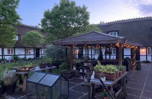 Faxe Ladeplads Bed & Breakfast | Slangerupgaard