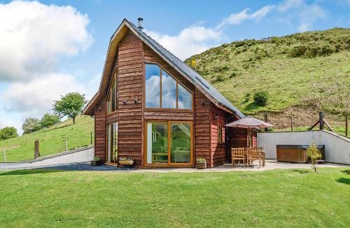 Caersws Resort | Slate House Lodges