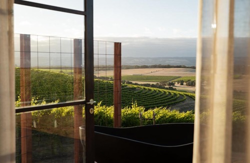 McLaren Vale Villa | Slate - Rare Earth Retreats