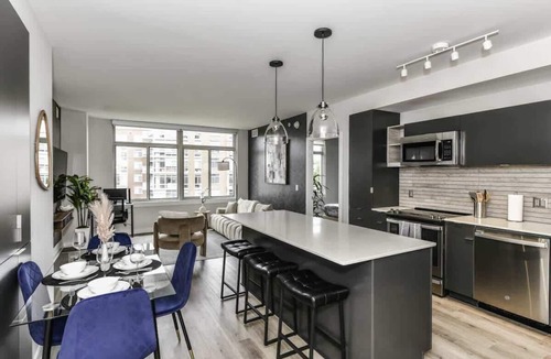 Crystal City Apartment | Sleek 2BR Residence with Gym, Parking & Rooftop Deck