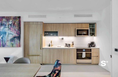 East Little Havana Apartment | Sleek 3-BD Downtown Condo with Water & City Views