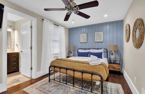 Buckhead House | Sleek 5BR Buckhead HomeModern,Spacious & Central