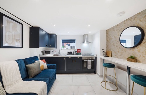 Castleford Apartment | Sleek and Stylish Yorkshire Gem