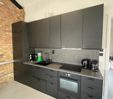 Battersea Apartment | Sleek & Central 1BD Flat - Battersea Park