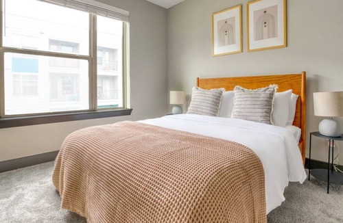 Chestnut Apartment | Sleek East Austin 1BR w/ Pool, Gym & W/D, nr restaurants, by Blueground