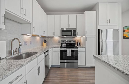 Waller Creek District Hotel | Sleek Haven w/Kitchen | Prime Downtown Location | Perfect for Business Traveler