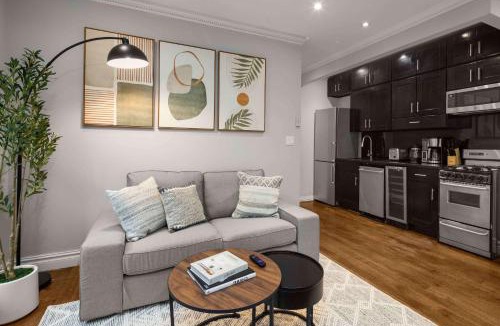 Ukrainian Village Apartment | Sleek Lower East Side Retreat