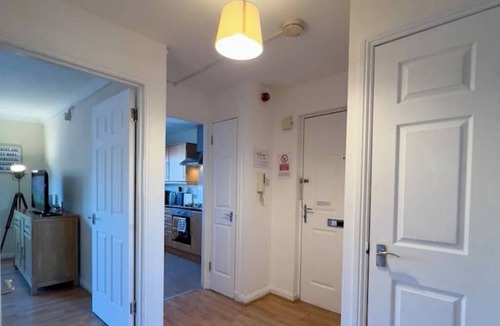 Cowlairs Apartment | Sleek & Modern 2BR | Easy Access to City Centre