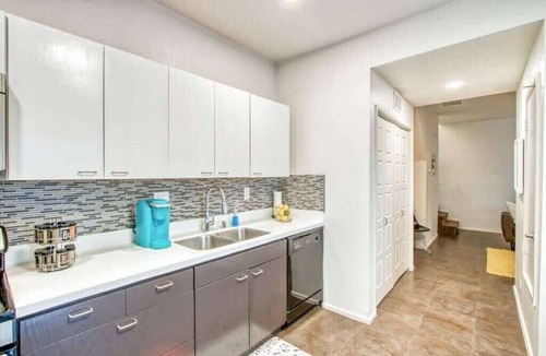 Biggs Field Apartment | Sleek Modern 4BR Near Fort Bliss