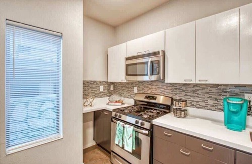 Biggs Field Apartment | Sleek Modern 4BR Near Fort Bliss