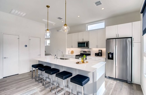 Knox - Henderson House | Sleek New Luxury Home in Prime Uptown Location!