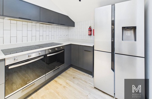 Filton House | Sleek & Spacious 7-bed in Filton