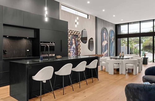 Buena Vista House | Sleek Stylish Luxe Villa, Pool, Billiards, BBQ