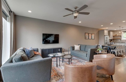 Eighth Avenue House | Sleek Townhome near Broadway!