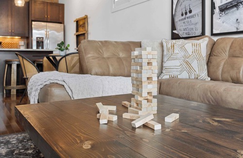 East Market District Apartment | Sleek urban condo near Kentucky Bourbon Trail
