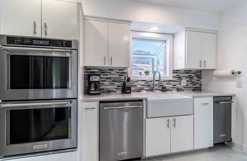 Bay Area House | Sleep 29 - Oceanfront Retreat 2 Homes for 29-Guests!