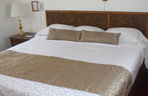 Sidney Hotel | Sleep For Less Motel