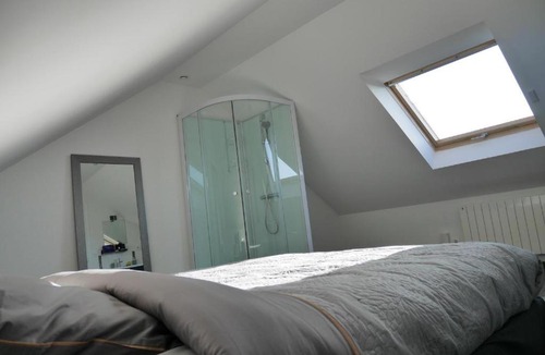 Saint-Saturnin Bed & Breakfast | Sleep in Le Mans 72