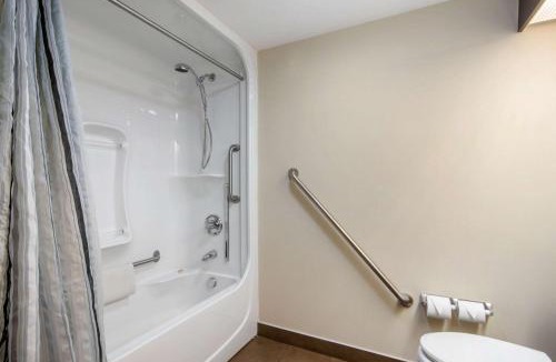 Sault Ste. Marie Hotel | Sleep Inn