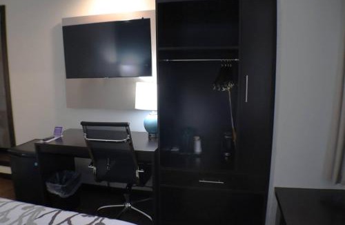 Marion Hotel | Sleep Inn Marion - Cedar Rapids