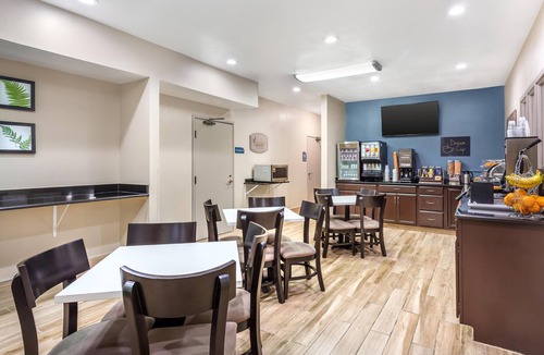 Southgate Triangle Hotel | Sleep Inn Missoula Southgate