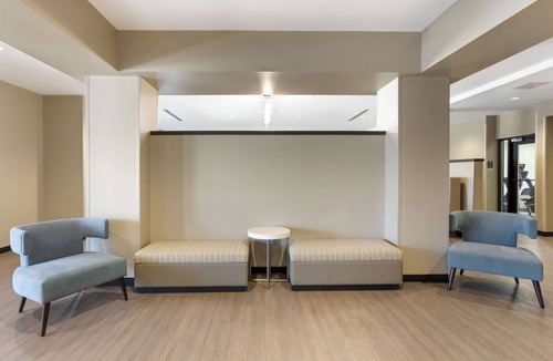 York Hotel | Sleep Inn North - Central York