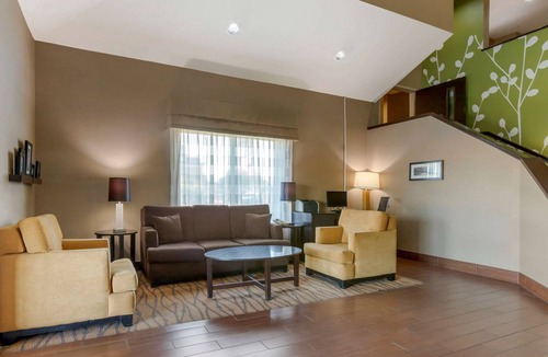 Ontario Hotel | Sleep Inn Ontario