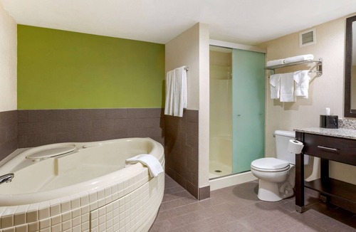 Ontario Hotel | Sleep Inn Ontario