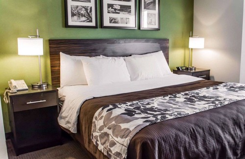 Mosby Hotel | Sleep Inn Richmond North