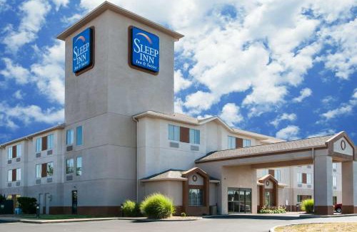 St. Charles Hotel | Sleep Inn Saint Charles North