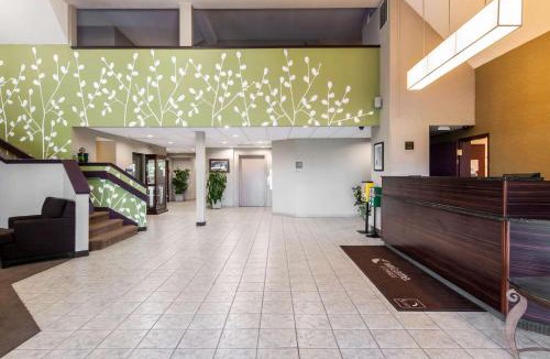 St. Charles Hotel | Sleep Inn Saint Charles North