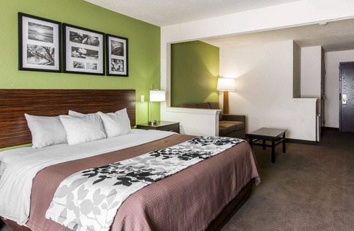 St. Charles Hotel | Sleep Inn Saint Charles North