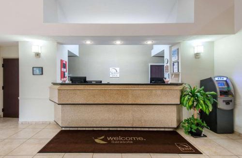 Bayou Oaks Hotel | Sleep Inn Sarasota North