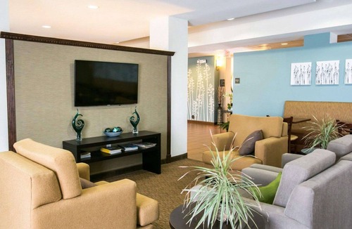 Wells Branch Hotel | Sleep Inn & Suites Austin North-Pflugerville
