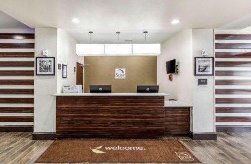 Bryan Hotel | Sleep Inn & Suites Bryan - College Station