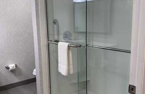 California Hotel | Sleep Inn & Suites California MD