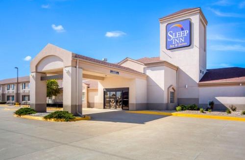 Columbus Hotel | Sleep Inn & Suites Columbus, NE