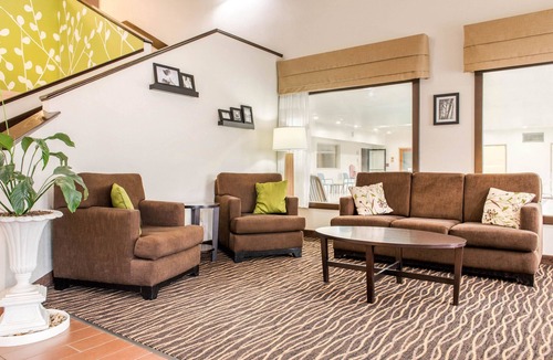 Columbus Hotel | Sleep Inn & Suites Columbus South