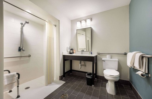 Cullman Hotel | Sleep Inn & Suites Cullman I-65 exit 310
