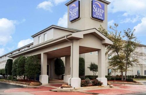 Edmond Hotel | Sleep Inn & Suites Edmond near University